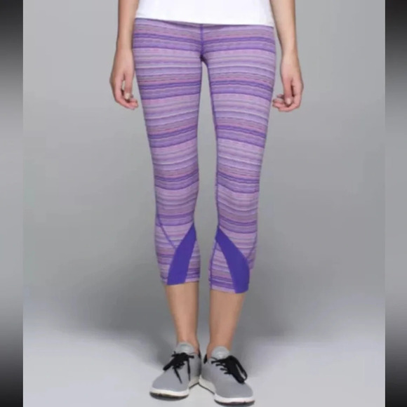 Lululemon Run Inspire Cropped Legging II Luxtreme Striped Purple Pink - Picture 1 of 5